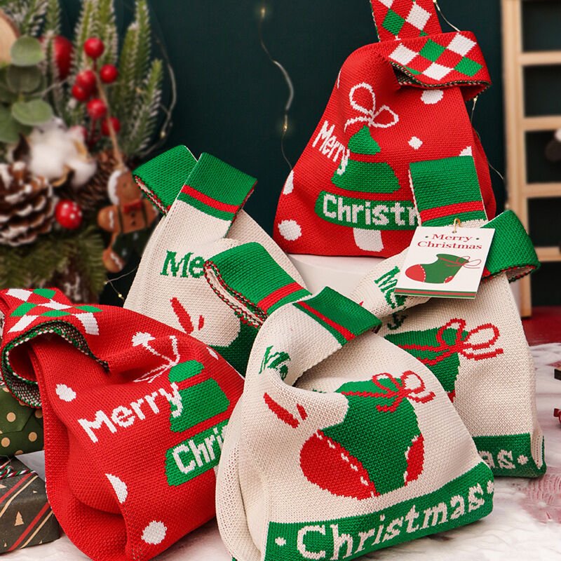 Christmas gift 4 - Pack Christmas Knitted Gift Bags - Small & Big Festive Pouches for Apples, Candies, Christmas Eve Gifting & DecorationProduct（S） 
