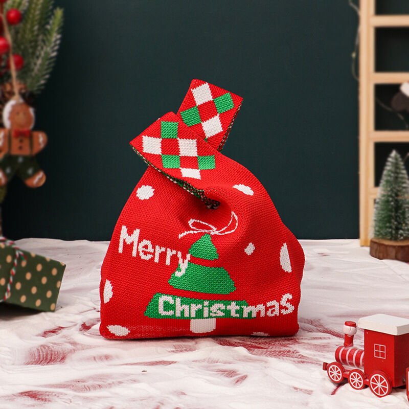 Christmas gift 4 - Pack Christmas Knitted Gift Bags - Small & Big Festive Pouches for Apples, Candies, Christmas Eve Gifting & DecorationProduct（S） 