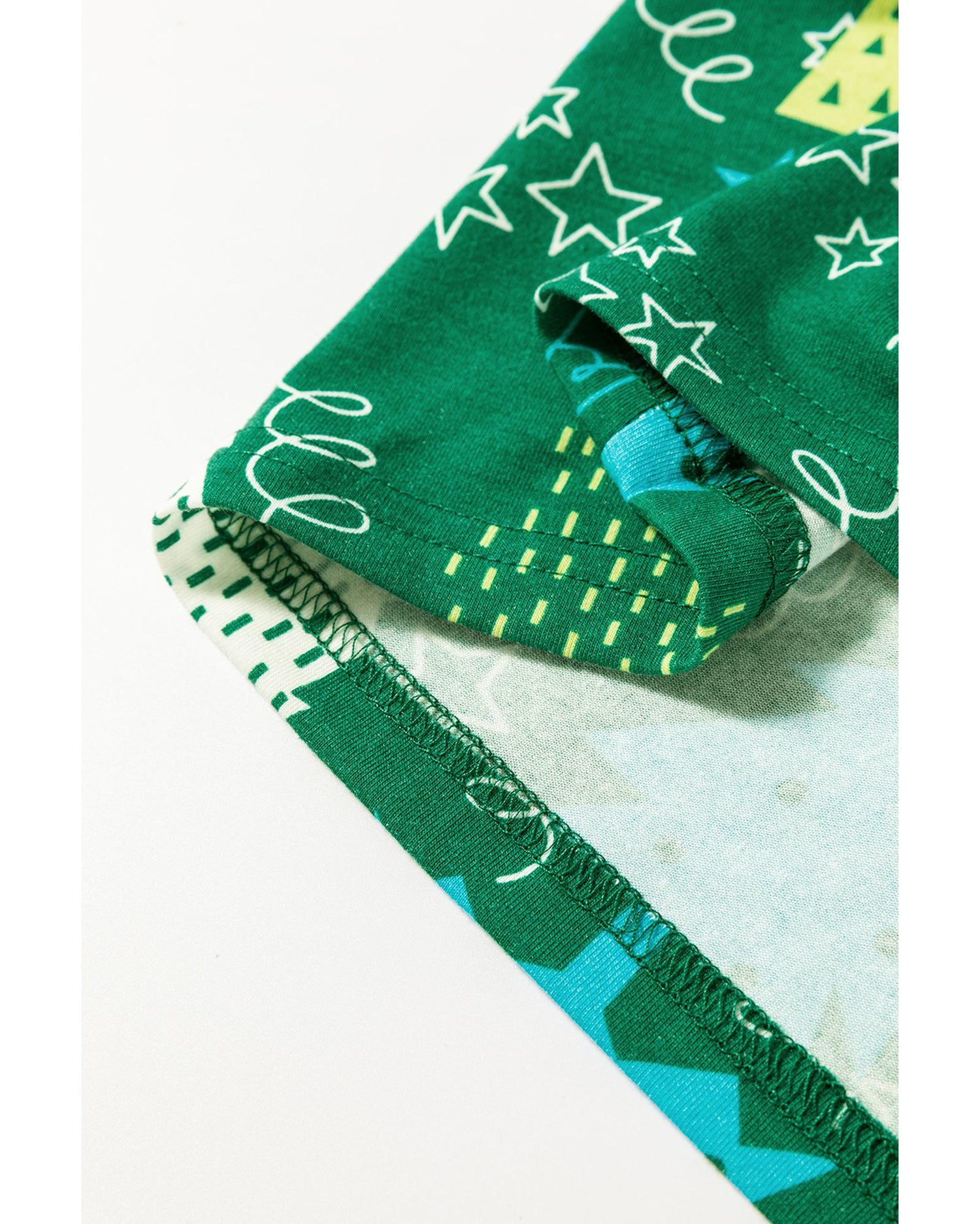 Green Christmas Tree Print V Neck Tee and Pants Lounge Set - XL