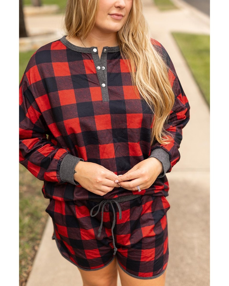 Fiery Red Christmas Buffalo Print Henley Top and Shorts Plus Size Set - 2X