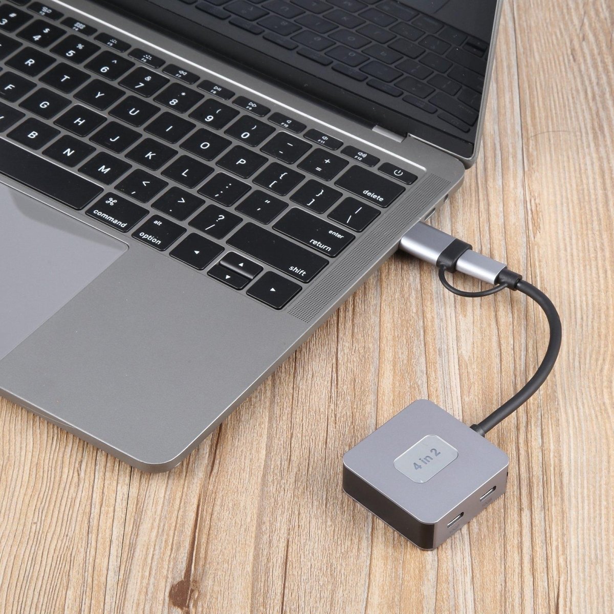 4 - In - 2 Usb + Usb - C 4 Port Hub Adapter Grey