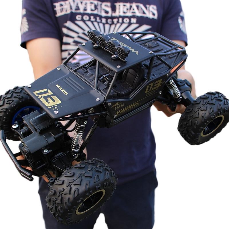 Off - road Climbing Car with 2.4ghz Remote Control and Double Motors - Black