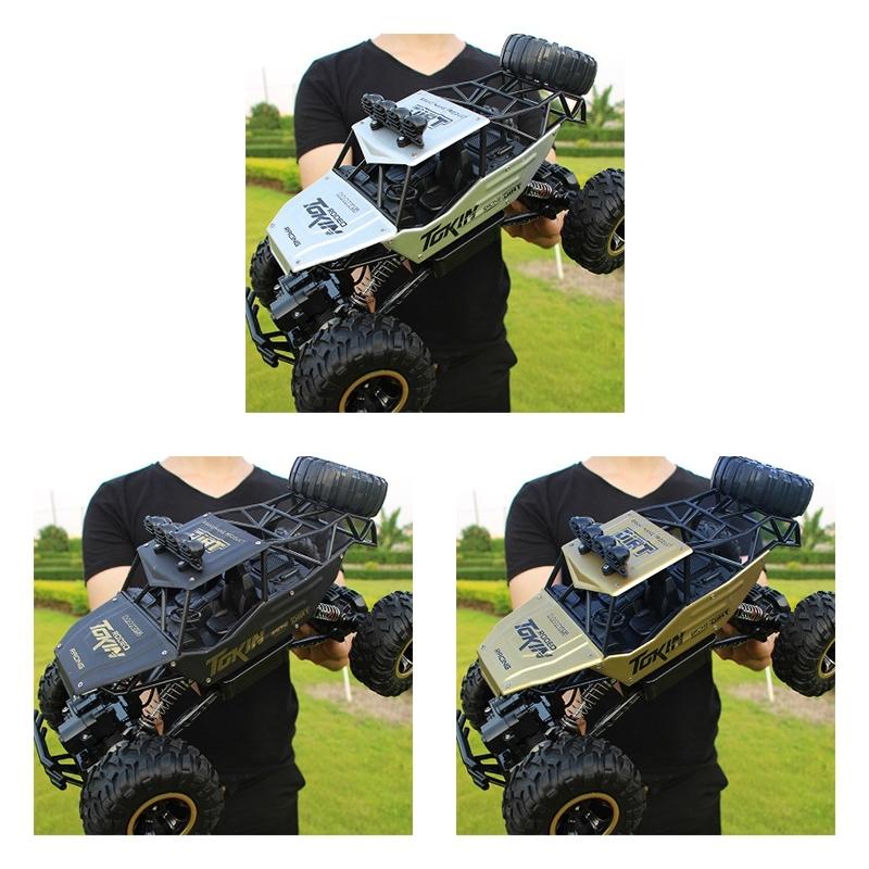 Off - road Climbing Car with 2.4ghz Remote Control and Double Motors - Gold