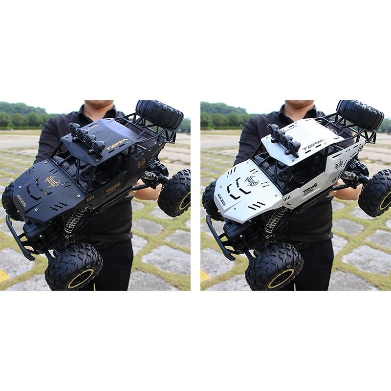 Off - road Climbing Car with 2.4ghz Remote Control and Double Motors - Silver
