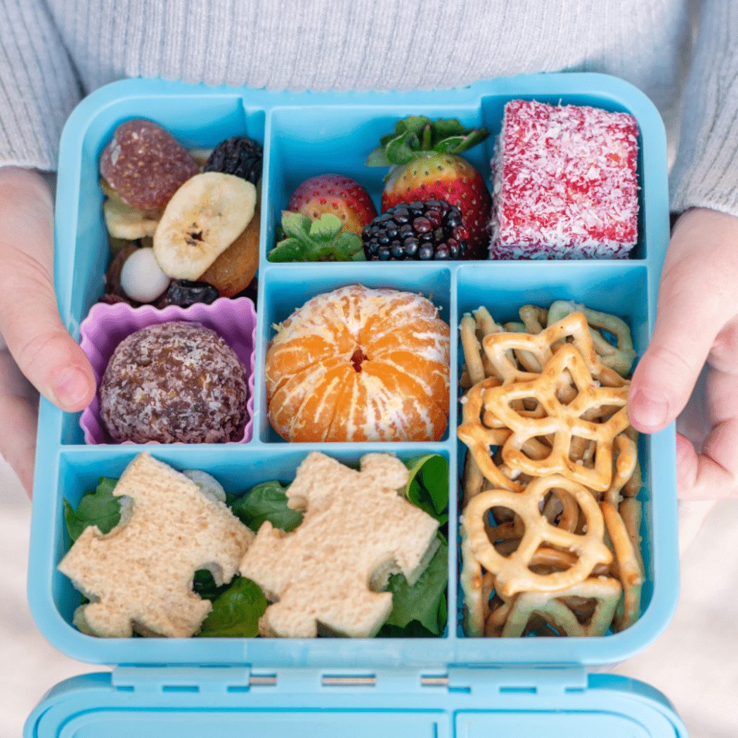 MONTII.CO Lunch Punch Sandwich Cutters | Puzzles - '0647356923210 Toy Chest Australia 4