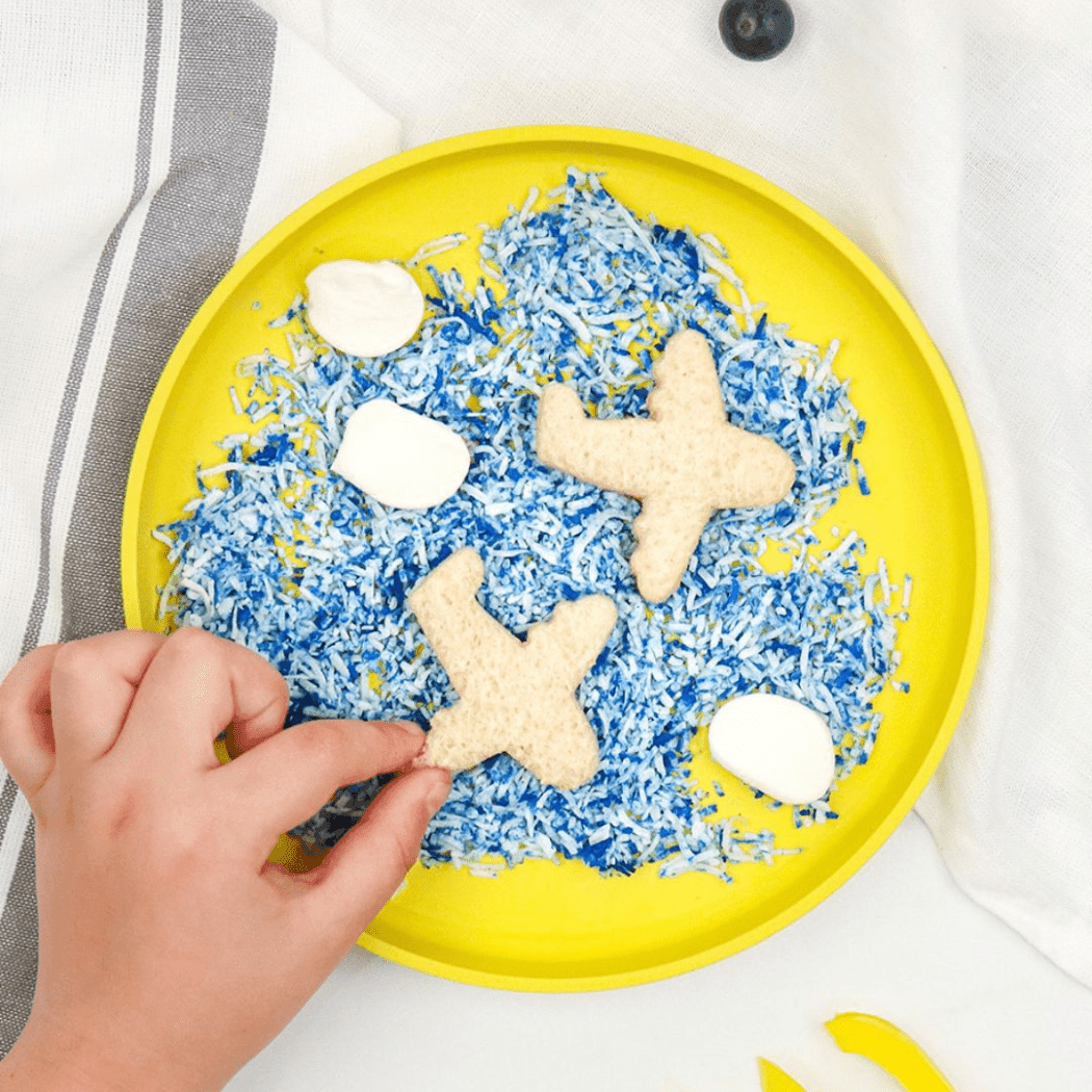 MONTII.CO Lunch Punch Sandwich Cutters | Transit - '0647356923227 Toy Chest Australia 6