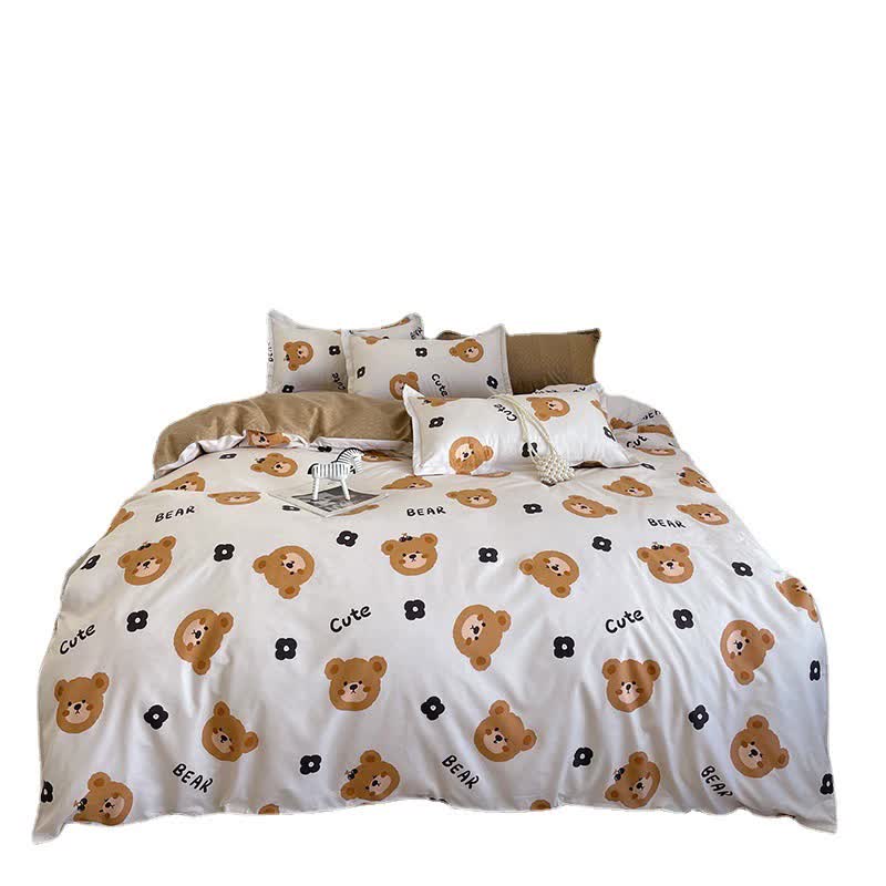 Cartoon Bear 4 - Piece Bedding Set with Comforter and Pillowcases for Kids - Soft and Cute Bed Linen (Comforter 150x200cm, Bed Sheet 160x230cm, Pillowcases 48x47cm)