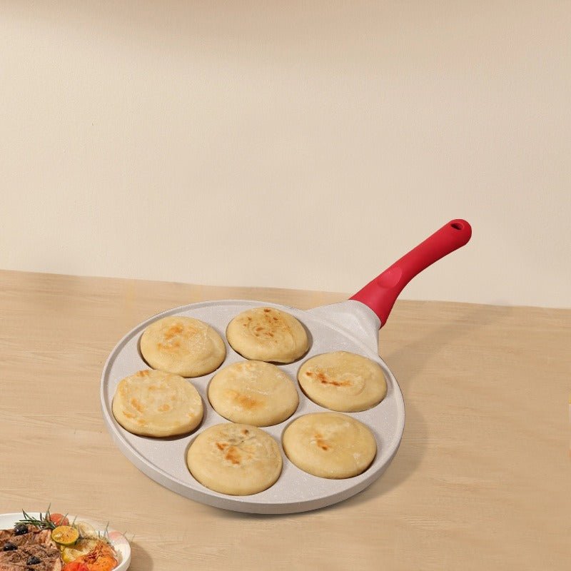 Black Cartoon + Black Handle (Gas Model) Non - Stick Pancake Pan - 7 - Hole Fun Shapes Breakfast Griddle (27cm)