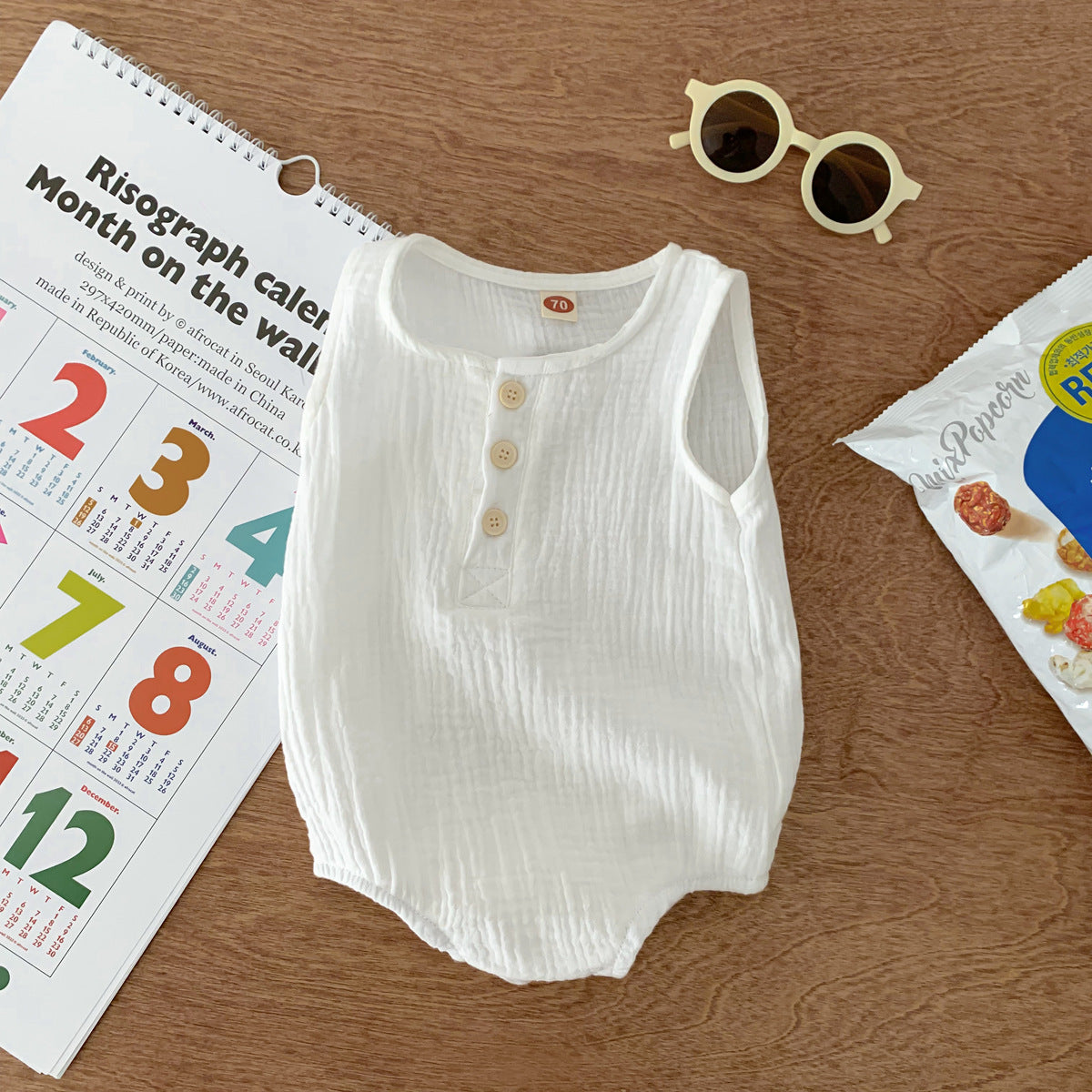 80cm White Sleeveless Bubble Cotton Baby Romper - Soft Newborn Onesie for Boys and Girls, 0-2 Years